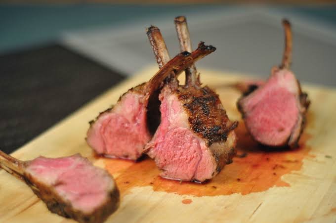SamaHoole's tweet image. Lamb is underutilized on carnivore.

Higher in:
- Vitamin B12 than beef
- Omega-3 than beef
- CLA (conjugated linoleic acid)
- L-carnitine

Lamb shoulder, lamb chops, ground lamb. All excellent options.

If you're eating only beef for months and feeling stagnant, try lamb for…