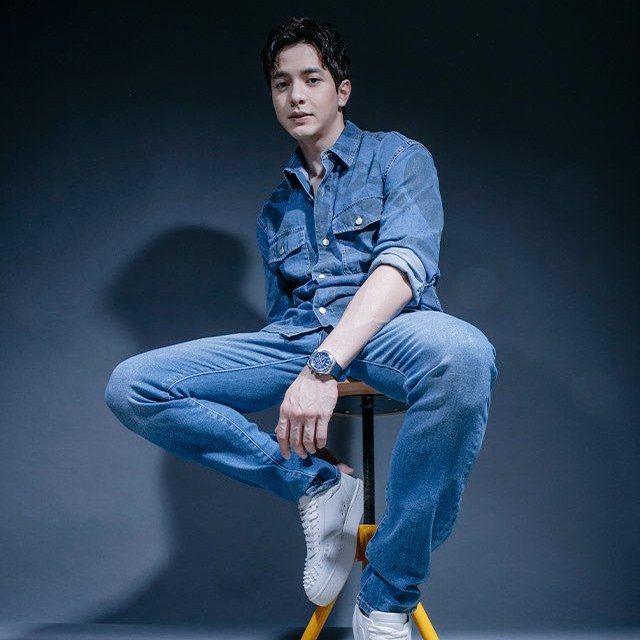 hourlyrichards's tweet photo. Less talk, more denim.

[#aldenrichards; @aldenrichards02] https://t.co/4CpACqucrQ