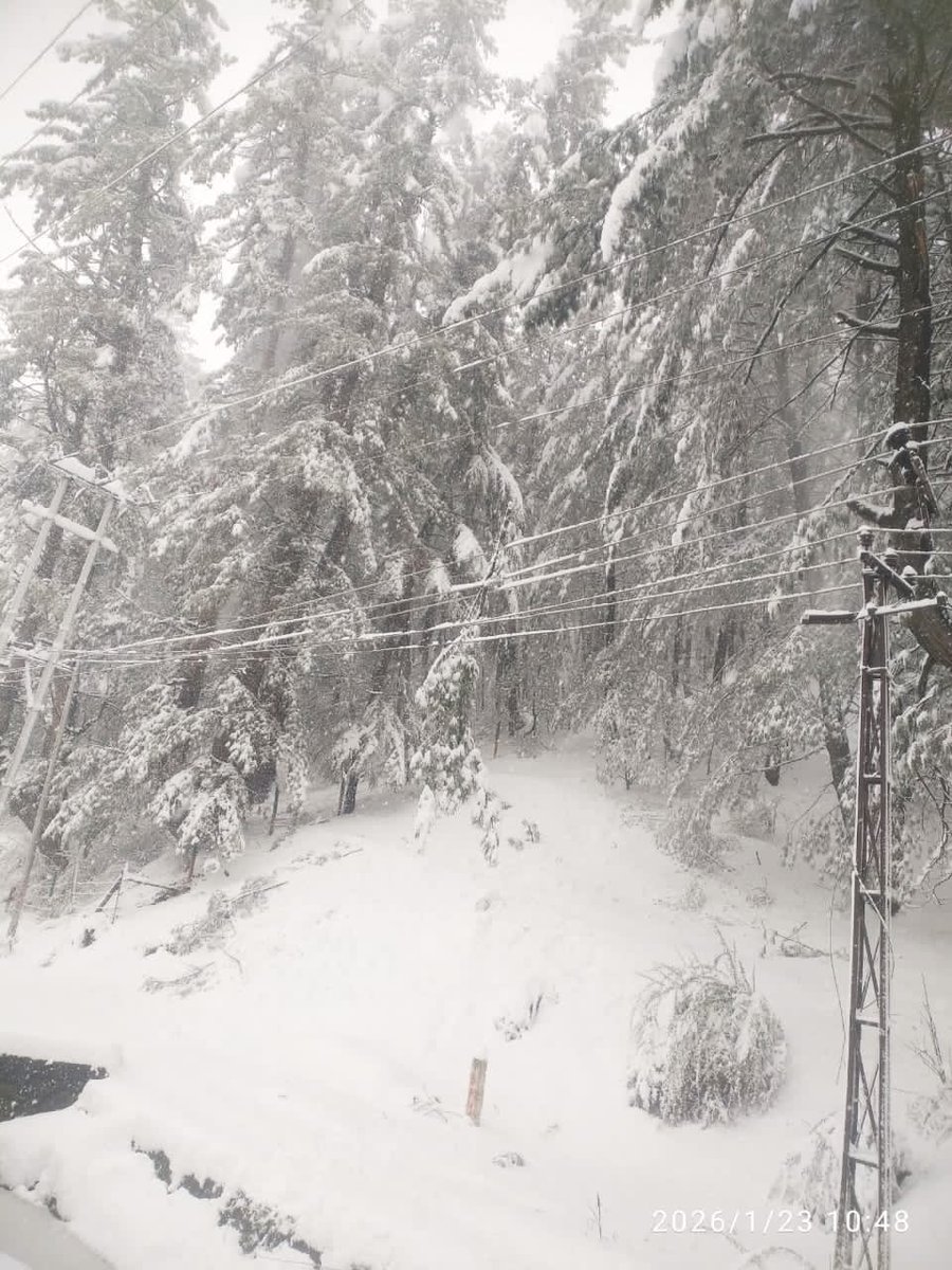 Amid continous snowfall, patrolling going over  33kv lines of Sub Division  Kupwara to ensure early restoration of power supply!!

<a href="/OfficeOfLGJandK/">Office of LG J&K</a> 
<a href="/DivComKash/">Divisional Commissioner Kashmir</a> 
<a href="/diprjk/">Information & PR, J&K</a> 
<a href="/dckupwara/">Deputy Commissioner Kupwara</a> <a href="/OmarAbdullah/">Omar Abdullah</a> <a href="/kpdcloffice/">Kashmir Power Distribution Corporation Limited</a>