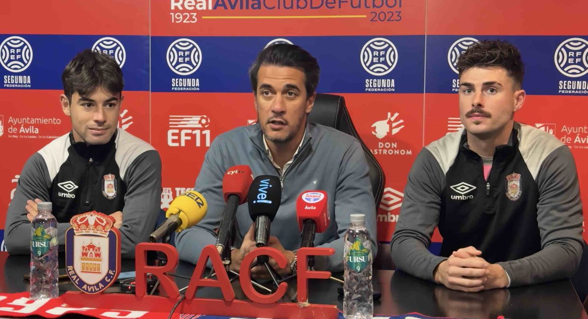 ⚽️ #Fútbol 
🔴🔵 Jesús del Amo y Dani Sánchez: dos refuerzos defensivos para pelear por el playoff 
deportesavila.es/jesus-del-amo-…
<a href="/RealAvilaCF/">Real Ávila CF</a> <a href="/amo_castellano/">Jesús Del amo Castellano</a> <a href="/ForoNoficial/">#vamosavila</a>