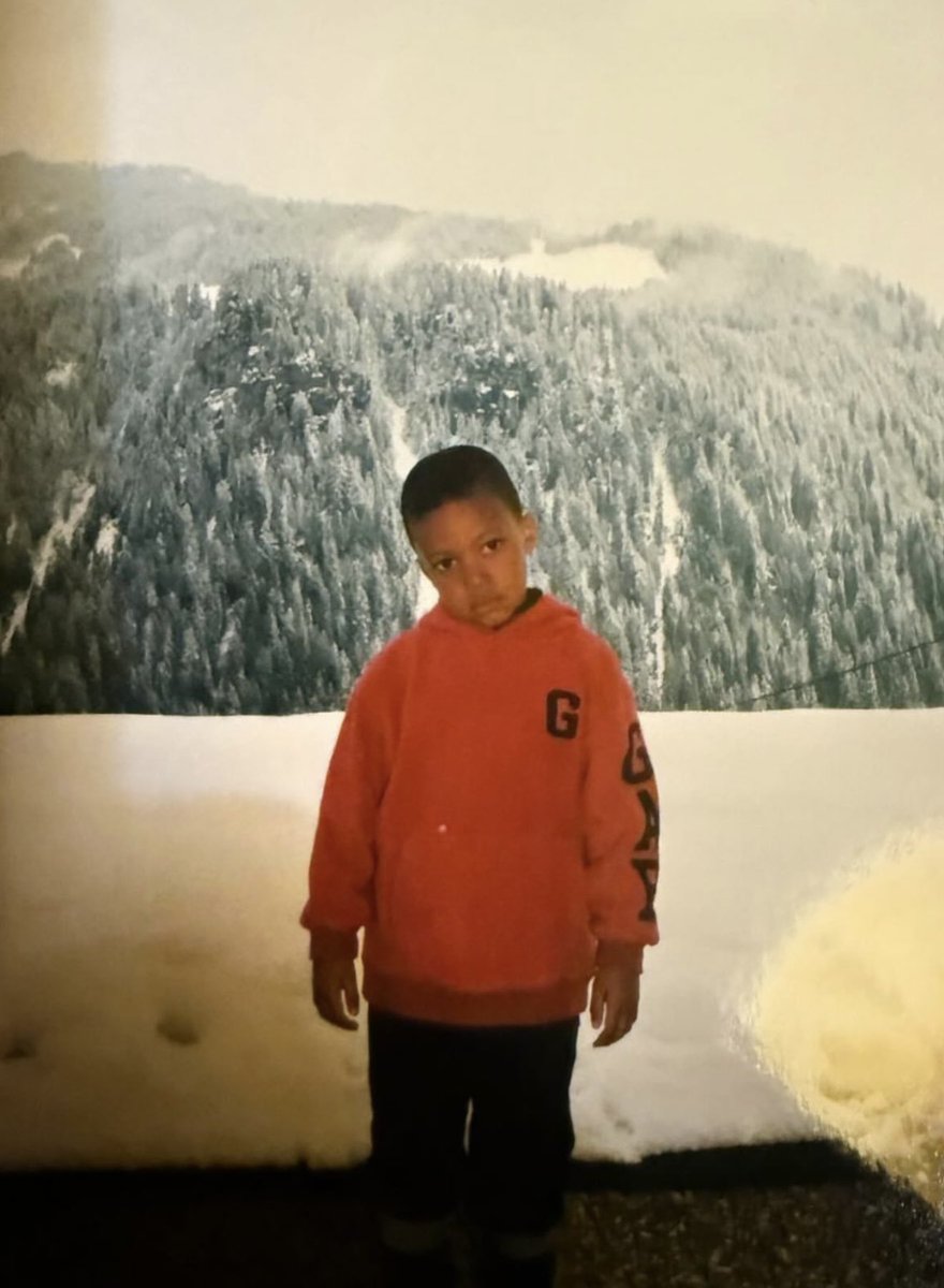 9285MM's tweet photo. My sweet baby🤭🫶🏻❤️⚽️📷🌈 https://t.co/k9mxkD0WtW