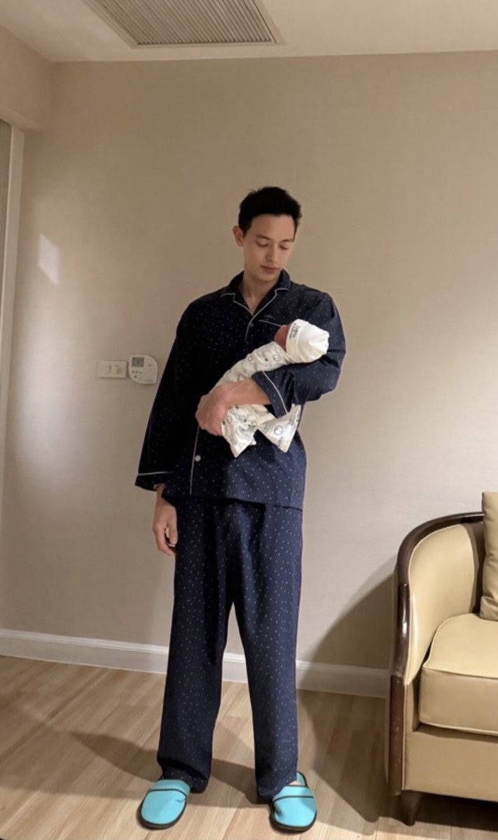 jsmtjyygyjbbjb's tweet image. คุณพ่อมือใหม่ประสบการณ์ 10 ปี