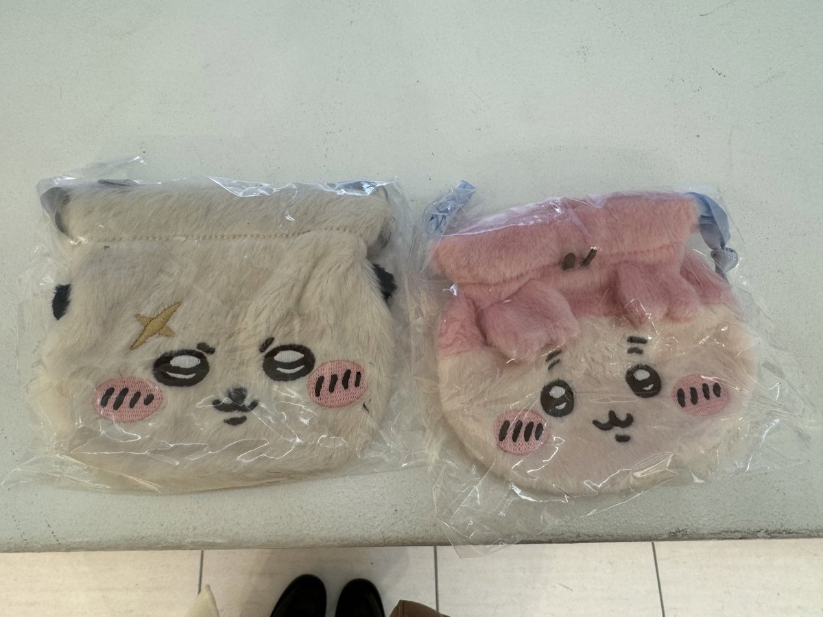 yu_mmng's tweet photo. ちいかわ　おかお巾着② 交換　お譲り

譲) らっこ　古本屋　うさぎ

���)モモンガ　又は500円

うさぎはモモンガとの交換のみで探しています。
モモンガが決まり次第、定価でのお譲りさせていただきます。

本日名古屋パルコでの手渡し又は郵送
よろしくお願いいたします。 https://t.co/KGn75vOOZa