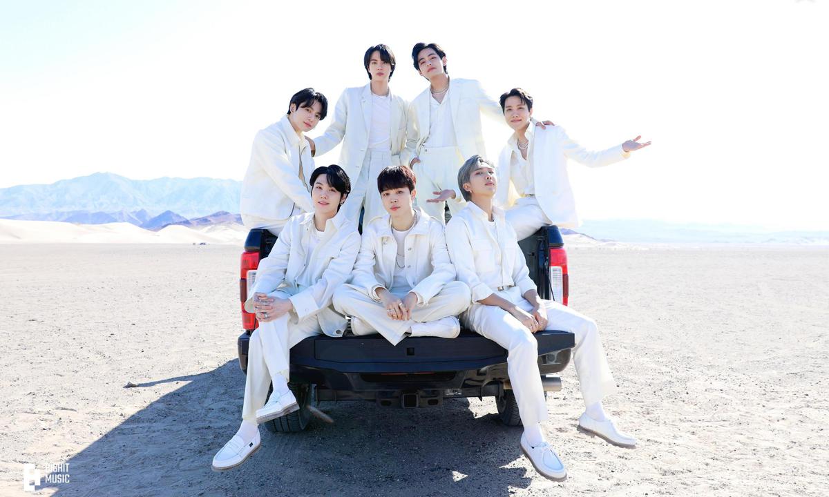 TheePopCore's tweet image. BTS’s ARIRANG becomes the first and only album in history to surpass 4 MILLION pre-orders in just one week, making history even before its release.