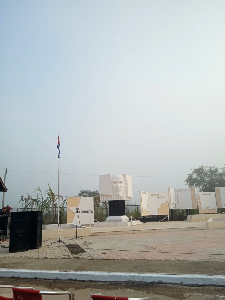 Homenaje a Jesús Menéndez en Manzanillo con la participación de los trabajadores azucareros.UEB: Azutecnia.Granma con una digna representación. #PorCubaJuntosCreamos <a href="/Azutecnia1/">Azutecnia_Azcuba</a>#Azucareros #UnidosXCuba #CubaVencera