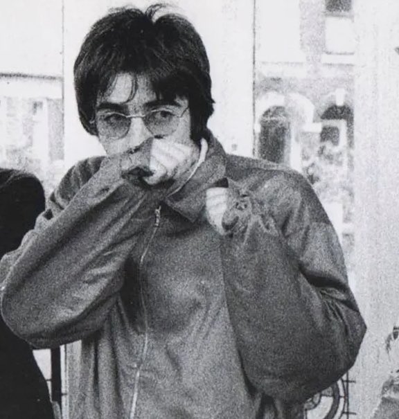 anne ★ tweet media