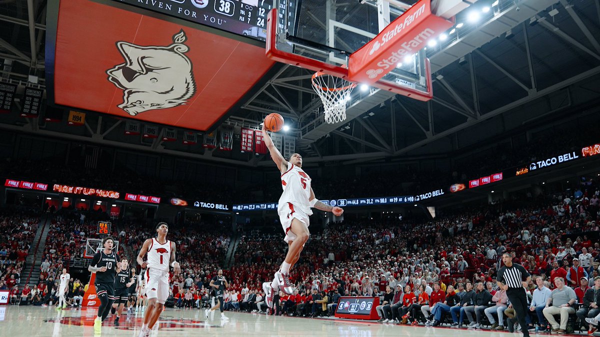 HogsPlus's tweet image. The Follow: It’s Time is streaming on Hogs+ right now for free, thanks to @ArvestBank