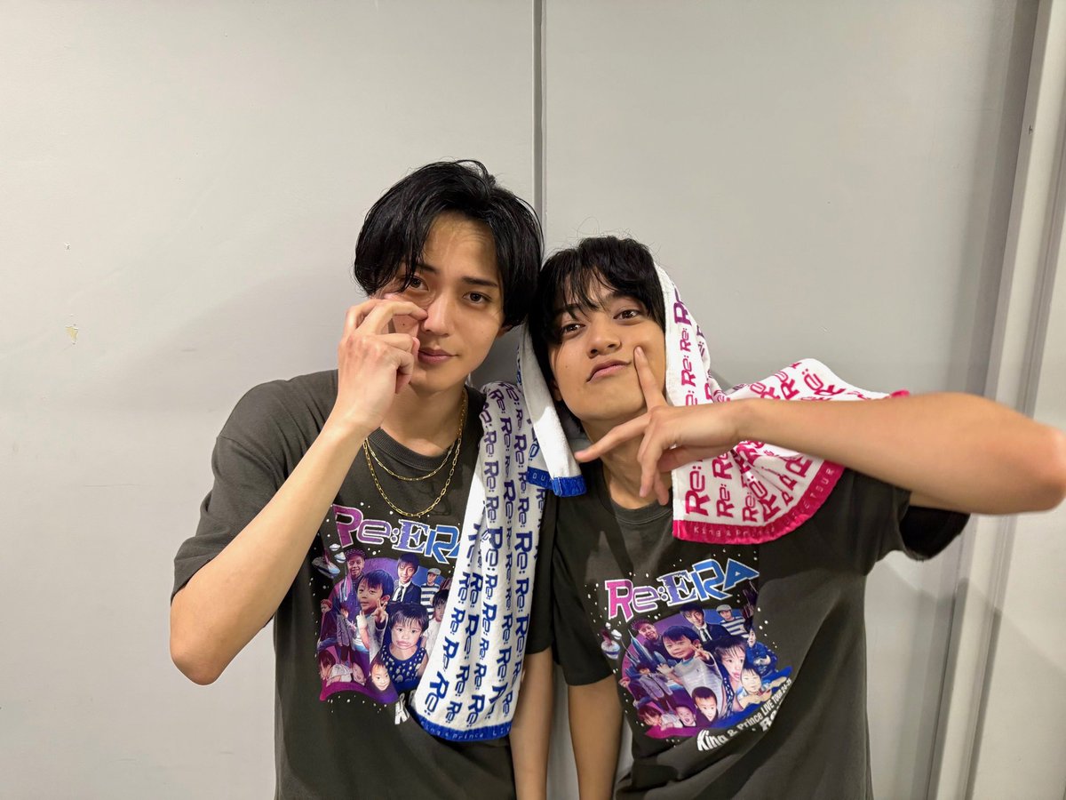 akari__403 tweet media