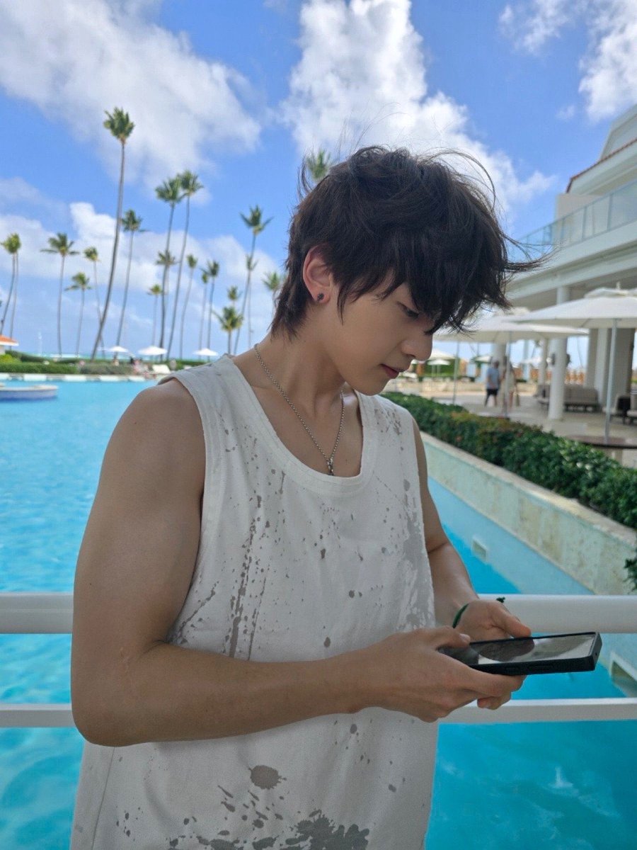 monyjayy's tweet image. สวยคุณหนู น้องลูกพลับ