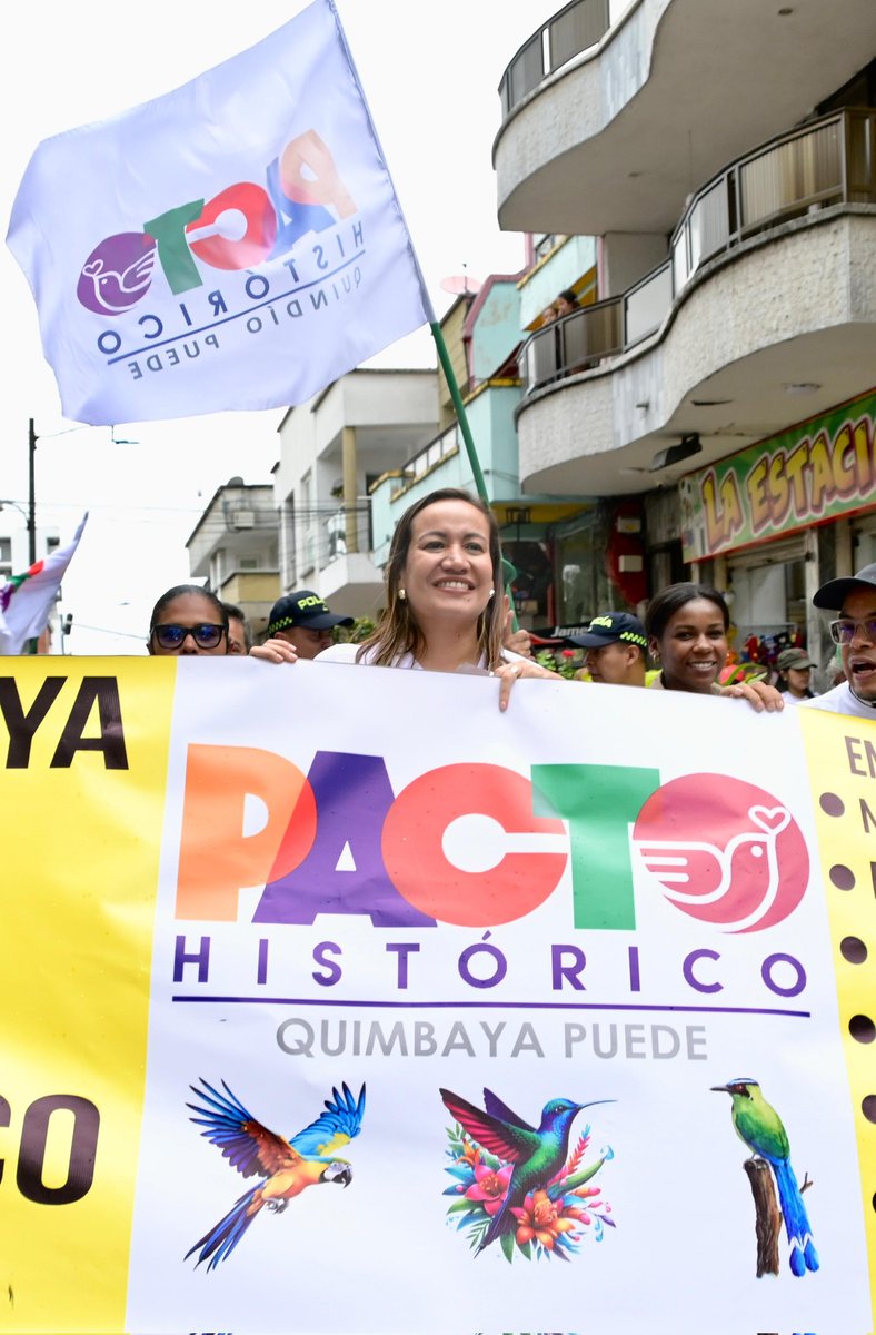 carolinacorcho's tweet photo. En el Quindío, la tierra y la gente van juntas. ☕✊

Hoy en Quimbaya, tierra que conserva el nombre y la memoria de su antigua cultura, caminamos agradecidos por el apoyo de la gente en el volanteo. Aquí, las raíces y el espíritu del pueblo se reflejaron en cada saludo y en cada abrazo, porque cuando la ciudadanía se une, el cambio se construye con todos. 🤝🏺

¡Vota 3 veces Pacto Histórico este 2026! 🗳️🇨🇴

#CarolinaCorcho #NiUnPasoAtrás #PactoHistórico #2026ElPactoEsImparable #Vota3VecesPacto