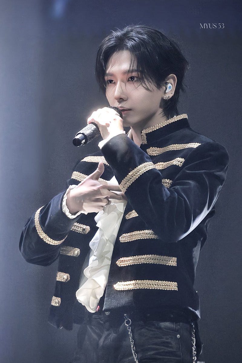 MYUS53☂️ tweet media