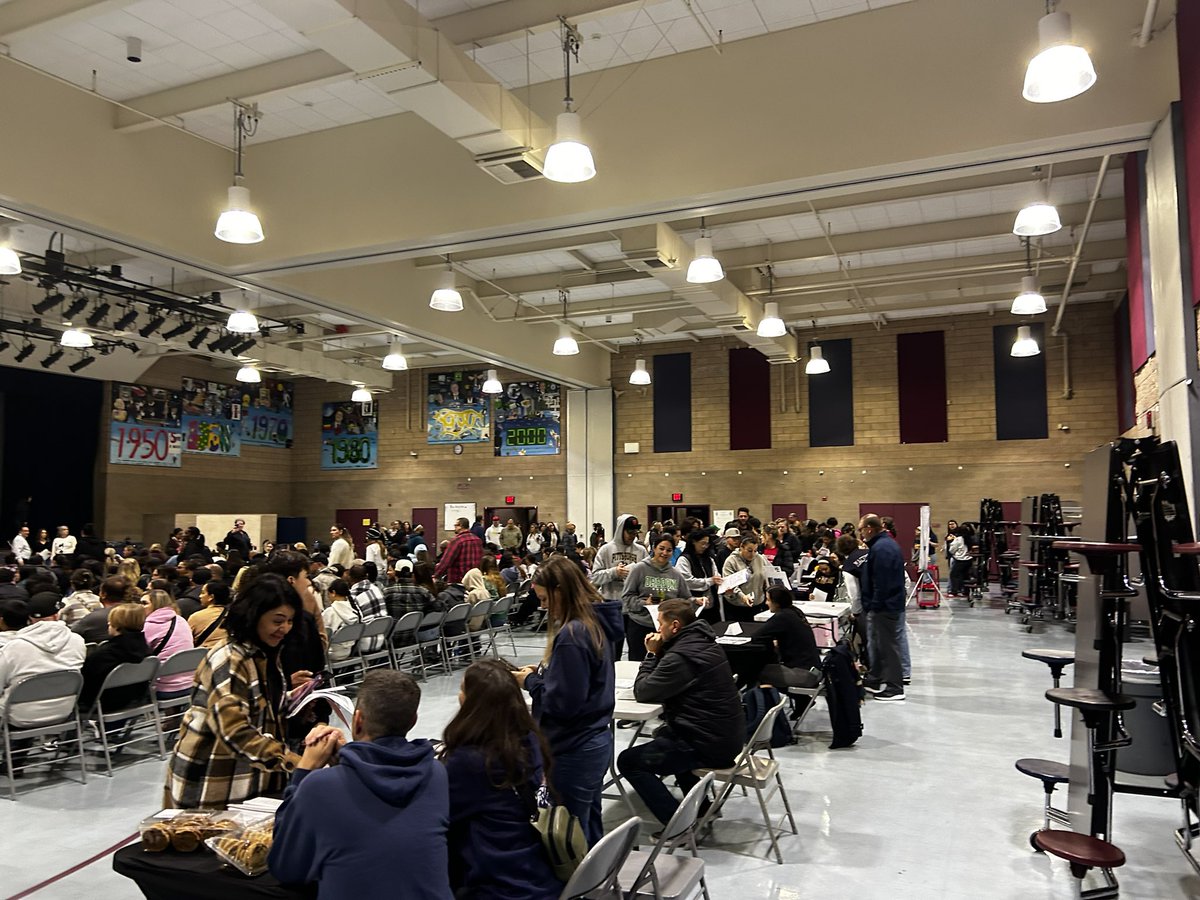 SMCAmaro's tweet photo. Full house welcoming the Class of 2030!  Go Falcons! https://t.co/CMd12N7Npv
