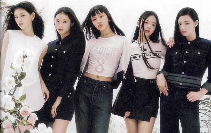 hyeiccino's tweet image. the astronomical it girl aura they had in these photoshoots... role models