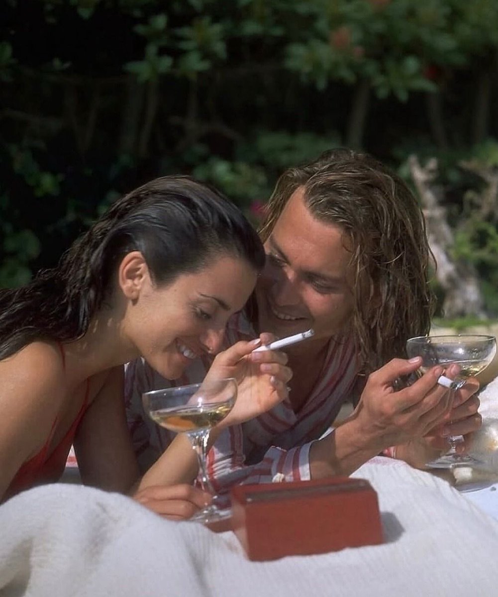 alecttrona's tweet image. When he commits tax fraud instead of posting highlights on instagram