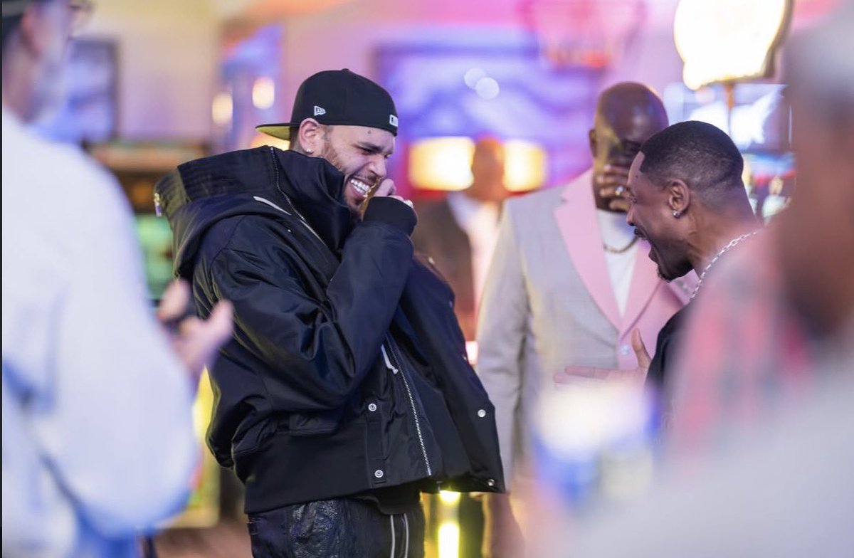 fuukyopictures's tweet image. Chris Brown &amp;amp; Tank. 2 greats of R&amp;amp;B 🖤