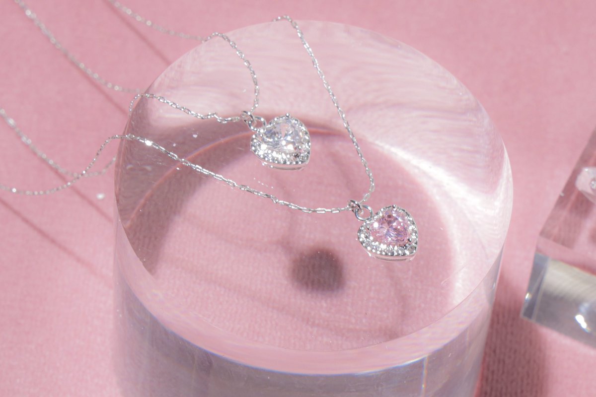 ジルバイジルスチュアートの ジュエルコレクション新作💓 まばゆい