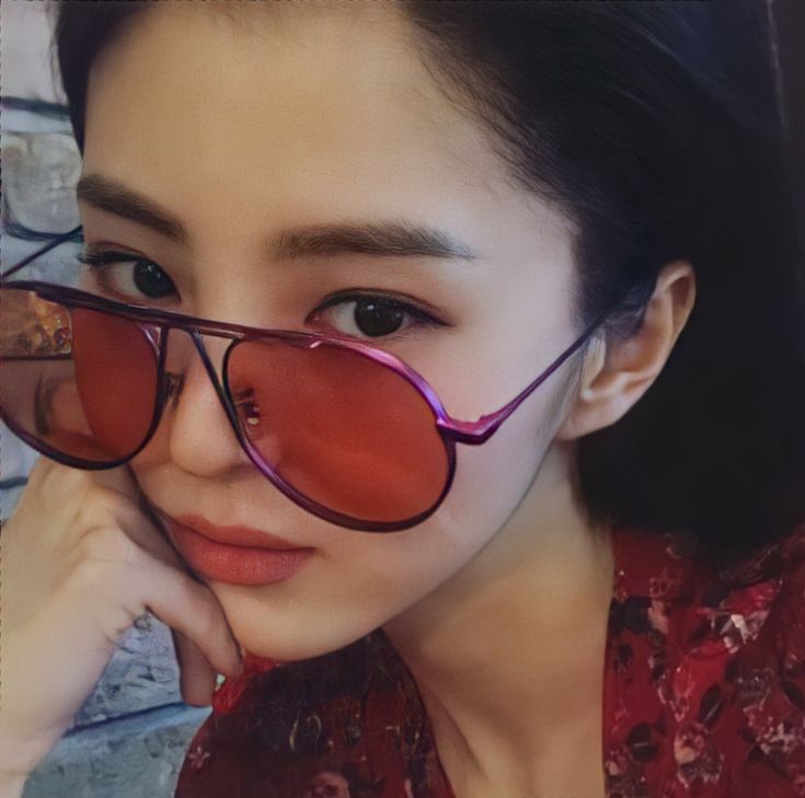 Ikutan, soalnya sudah resmi jadi ketua GBM di keluarga. Gerakan Bungsu Merajuk.