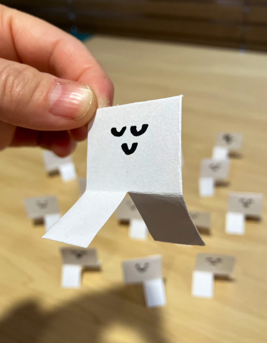 来週、園でお店やさんごっこするので、私もこれを販売（金銭の授受はないけど）しようかなと思ってます。