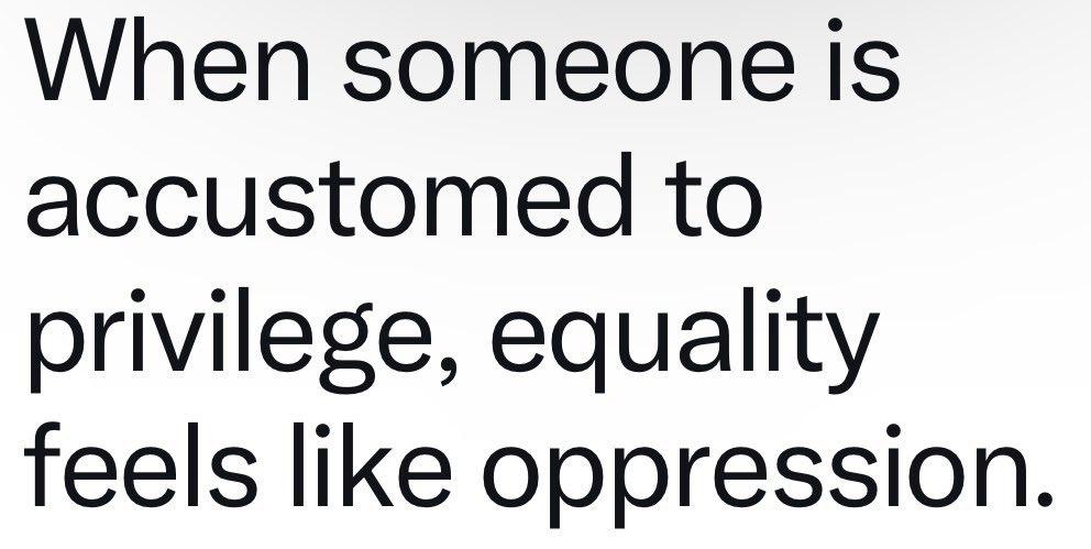 Chris Tucker, MSW #BLM ✊🏿 tweet media