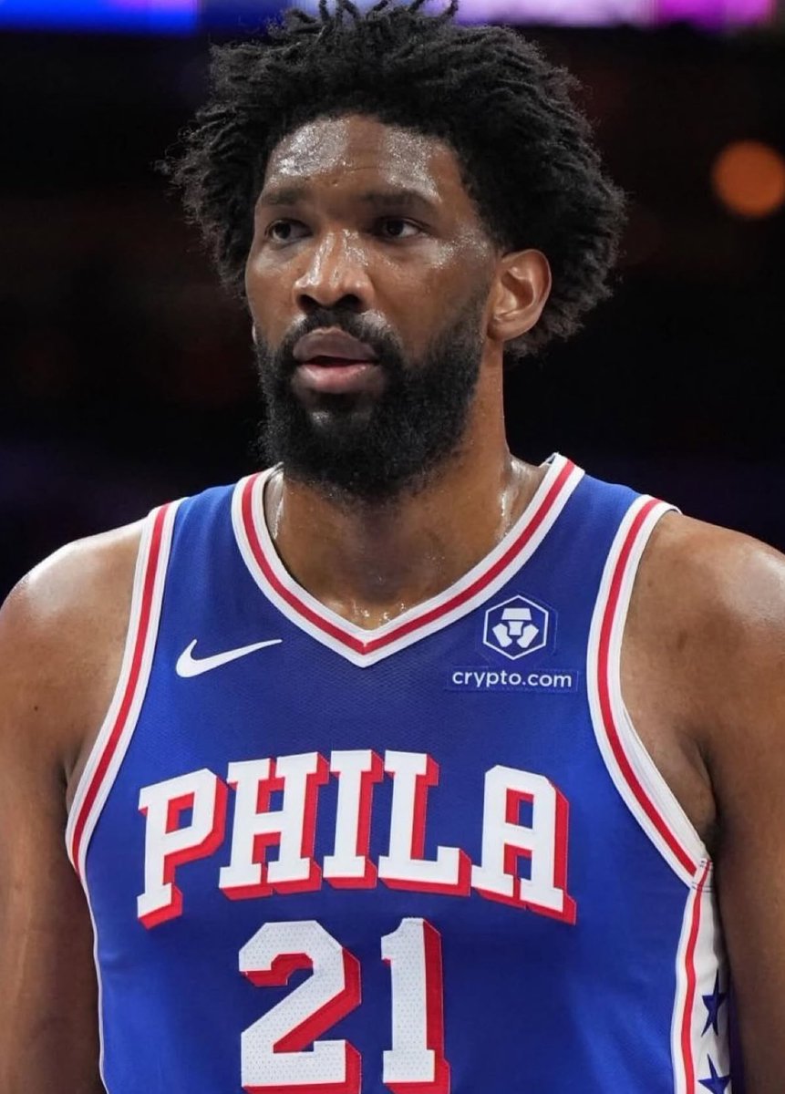 TheHoopCentral's tweet image. JOEL EMBIID TONIGHT:

32 POINTS
15 REBOUNDS 
10 ASSISTS 
2 BLOCKS
1 STEAL
10/19 FGM
+21 +/-
46 MINUTES