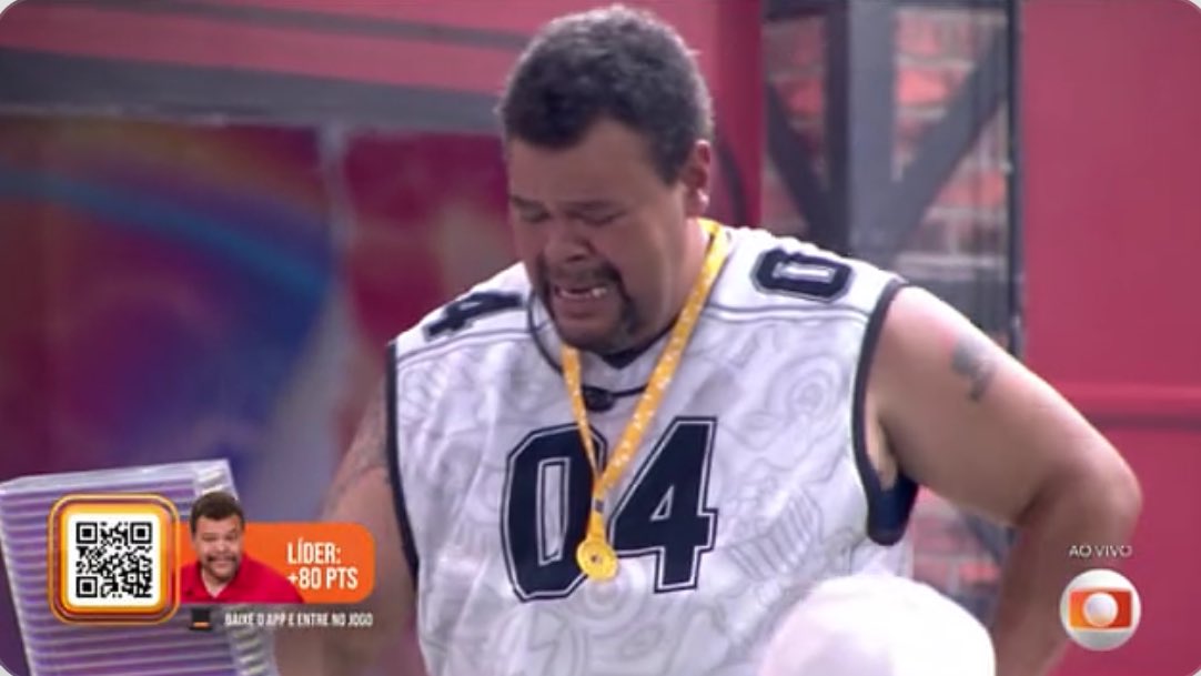 tracklist's tweet image. Babu: “Eu não sabia o que era ganhar um monte de coraçãozinho [no queridômetro] ou ser Líder... é um novo jogo. Vamos jogar pra car*lho” 

#BBB26