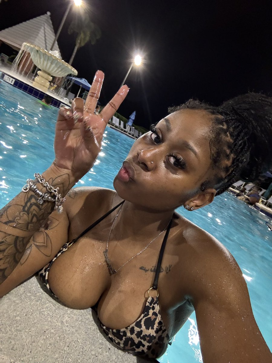 zsmurkioo's tweet image. 😽