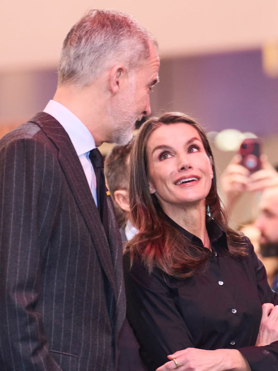 Ken Farray🍒 tweet media