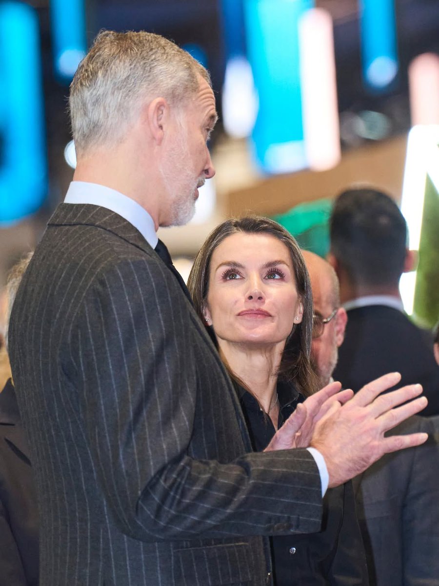 Ken Farray🍒 tweet media