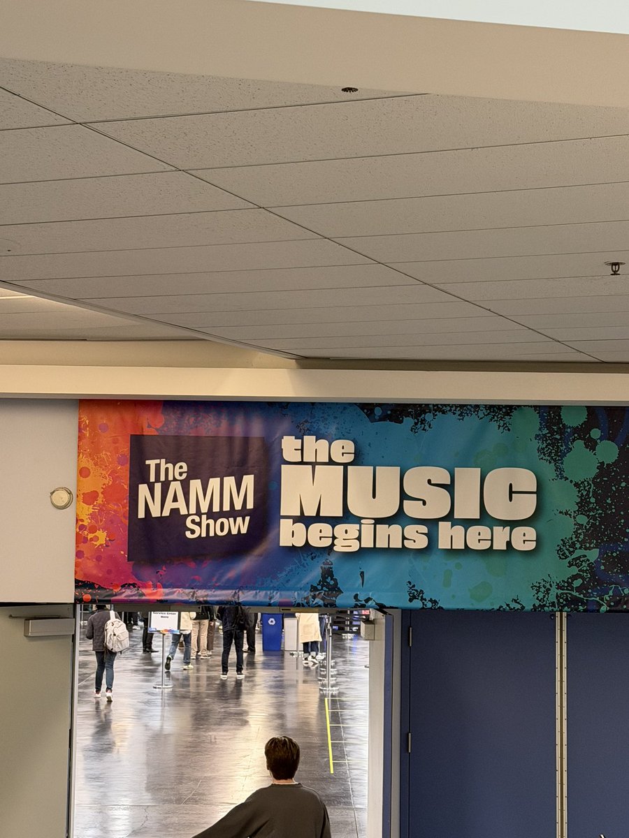 HYPERLOCK tweet media