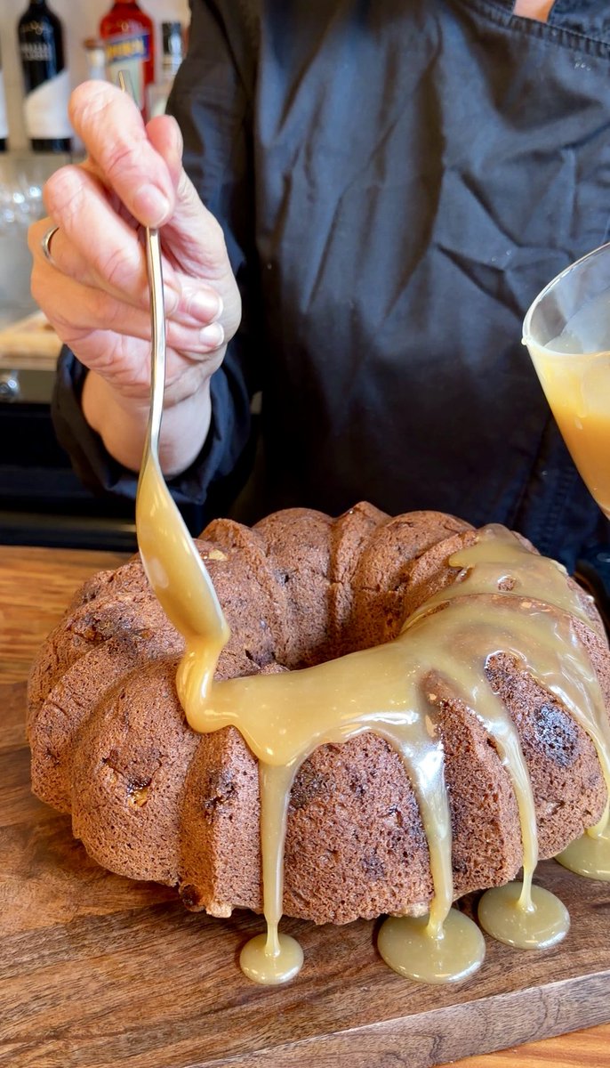 amandafreitag's tweet photo. Back in the #EasyAF kitchen today. Get ready for all kinds of new, wildly fun, and crazy delicious recipes! ๐ฅณโค๏ธ https://t.co/FwCQjIpTuz