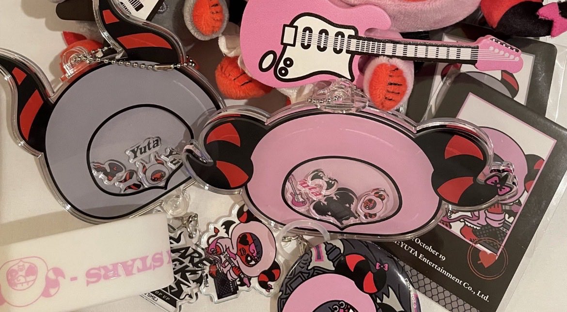 人生初のポップアップ楽しかった👿 シャカシャカキーホルダーを作って