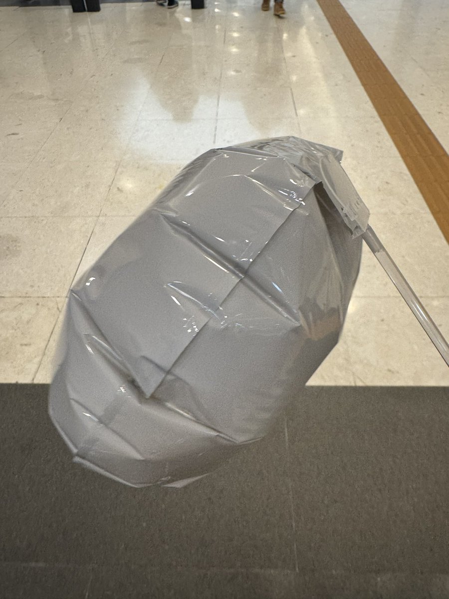 안 그래도 힘든 상황인데
이새끼 이거 왜이래요?