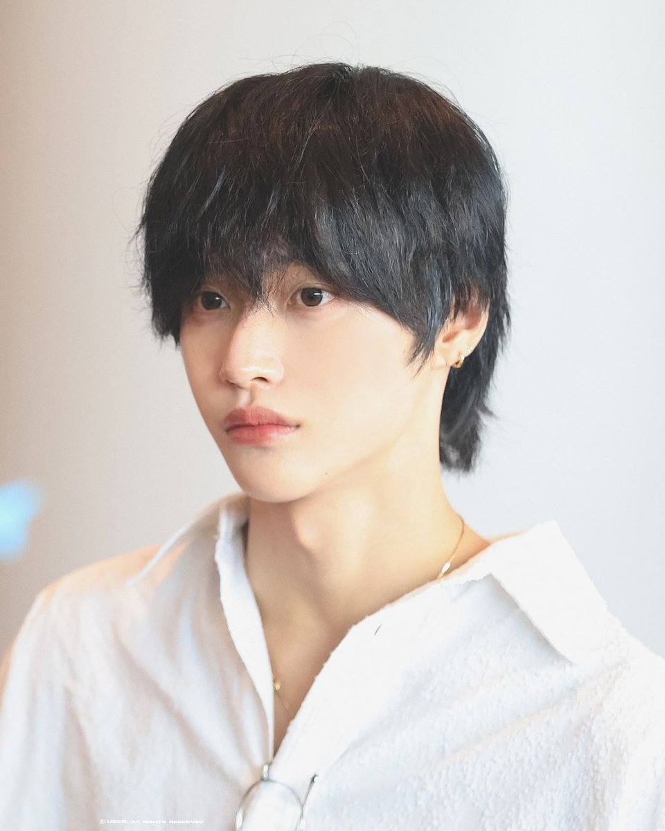 json_makes's tweet image. アンチエイジングと言っても、実質定義は2つあると思ってて
・身体自体(髪、肌、筋肉)を事実若く保つこと
・他人(女の子)から見て実年齢よりも若く見えるようにファッションや髪型、メイクを工夫する
があると思う…