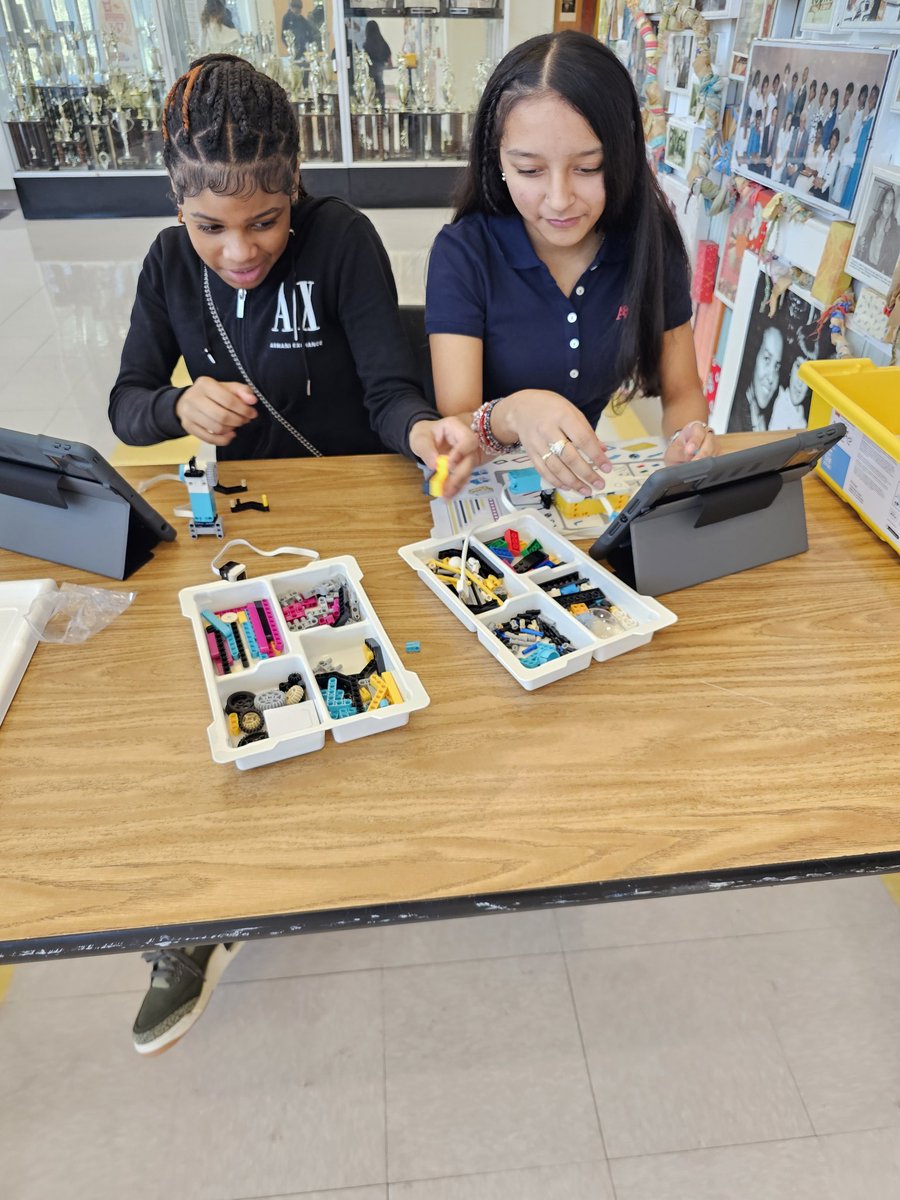 David Herman tweet media