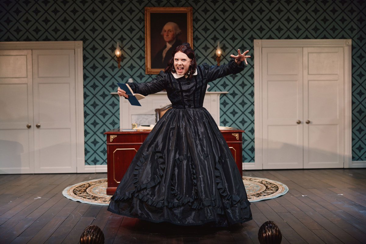 Tony Award-winning Broadway comedy “Oh, Mary!” is coming to Chicago. blockclubchi.co/466SnQ6