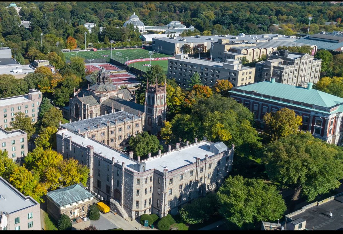 Had a great visit <a href="/FORDHAMFOOTBALL/">Fordham Football</a>! Thank you <a href="/Coach_Conlin/">Joe Conlin</a> for taking the time to sit down and talk ball, and a special thank you to <a href="/CoachCiocci/">Steven Ciocci</a> and <a href="/Ryangreenhagen1/">Ryan Greenhagen</a> for touring me around Fordham and showing me the city!!

<a href="/HornetFB_1MOORE/">BMC Football</a>  <a href="/coachmicahjd/">Coach Micah J. Davis</a> @Coach_G