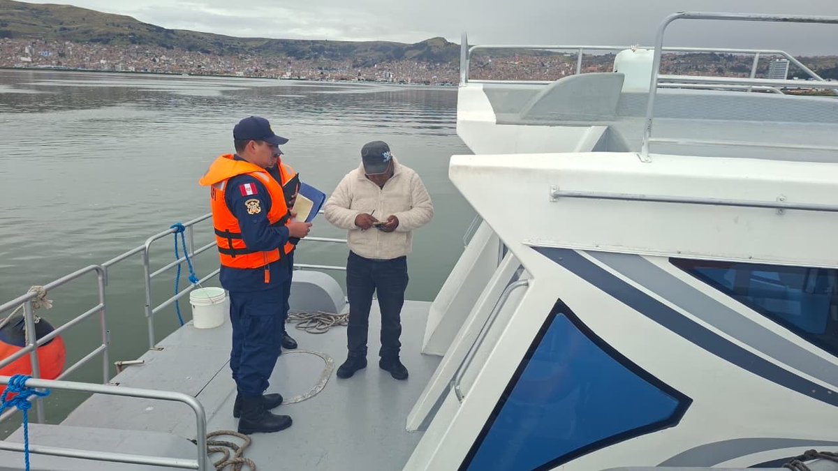 MGP_DICAPI's tweet image. El último fin de semana, personal de la Capitanía de Puerto de Puno, a bordo de la patrullera lacustre PL-296 “Ramis”, ejecutó un operativo de rutina en la bahía interior de la ciudad de Puno.
acortar.link/SRt1bO
