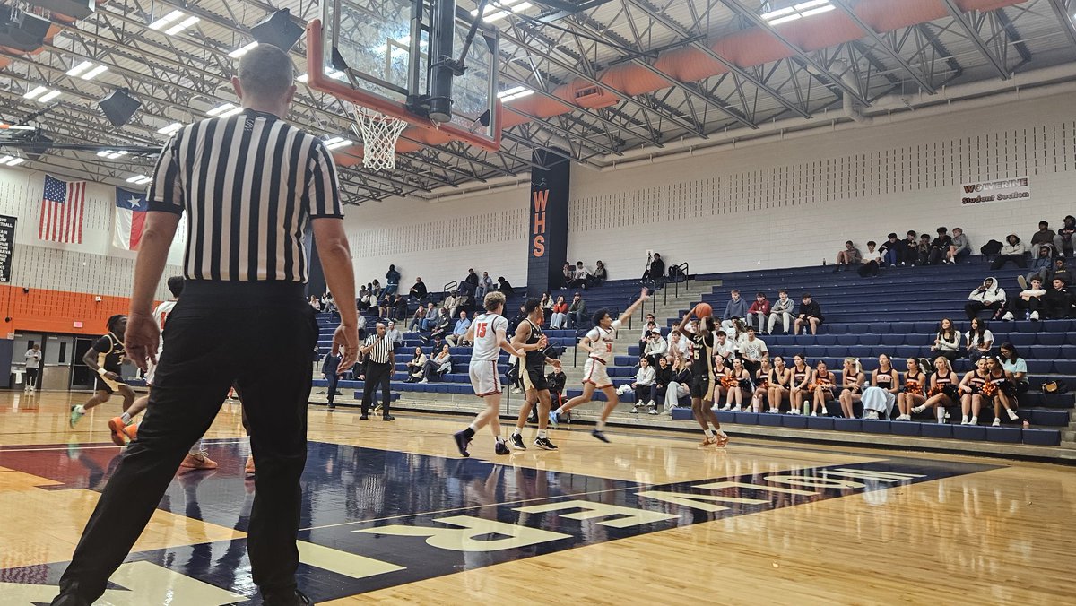 Checking out from The Land.
<a href="/TheColonyHoops/">The Colony Basketball</a> takes sole possession of 3rd place in 12-5A w/ a 75-61 win over <a href="/WakelandHoops/">Wakeland Basketball</a>.
Thornton w/21 for WHS, crossing 1k career points.
Dixon the facilitator tonight, 13-5-5.
Green working inside in the 1st half, outside in the 2nd for 29+6.