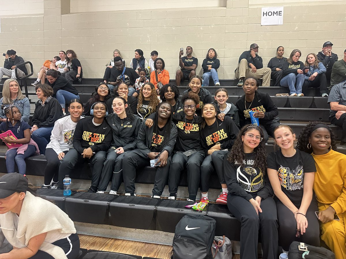 Foster Women's Bball tweet media