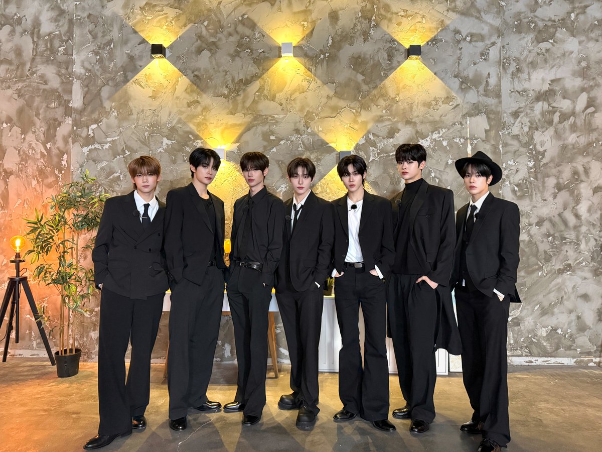 closeyoureyes_7's tweet image. [📸]   
CLOSE UP    
260123 &amp;lt;CLOSE&amp;amp;OPEN EP.17&amp;gt;

#CLOSEYOUREYES #클로즈유어아이즈 
#CYE #클유아