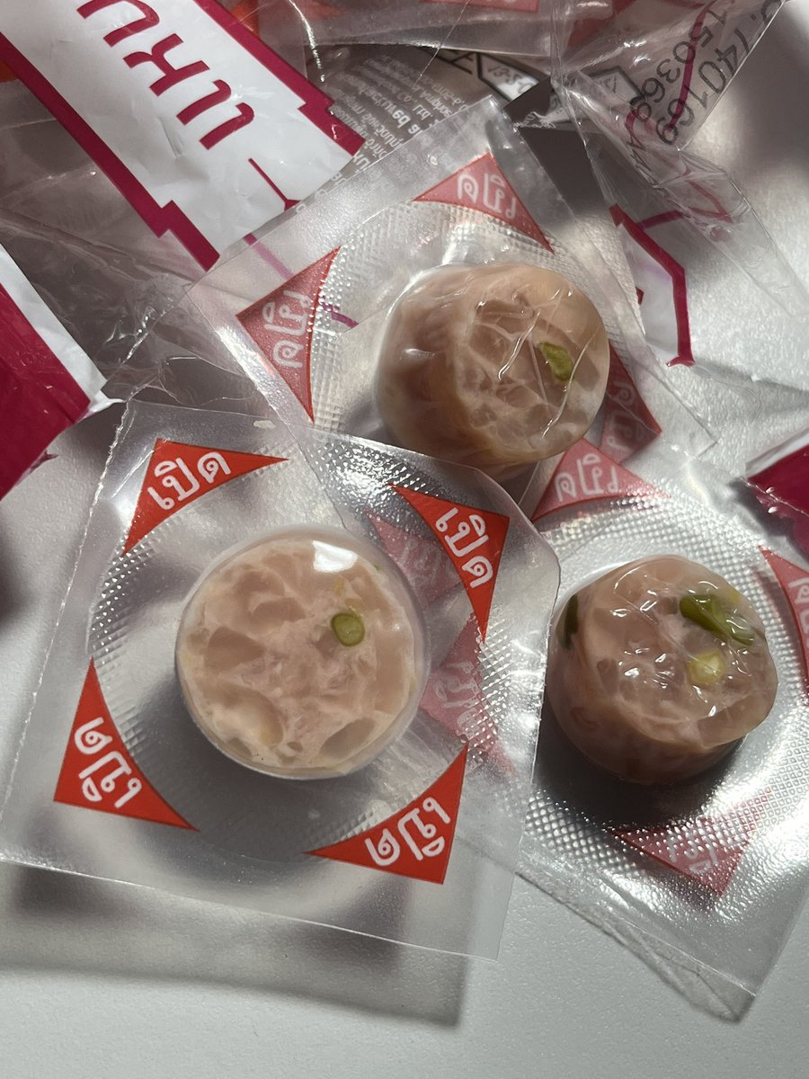 เหมยไปกระซิบสั่งแหนมมาแล้วนะคะ