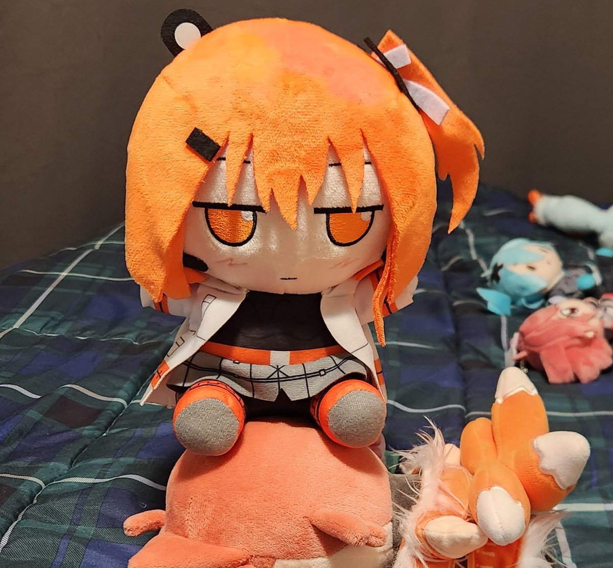 Colon :🦊: tweet media