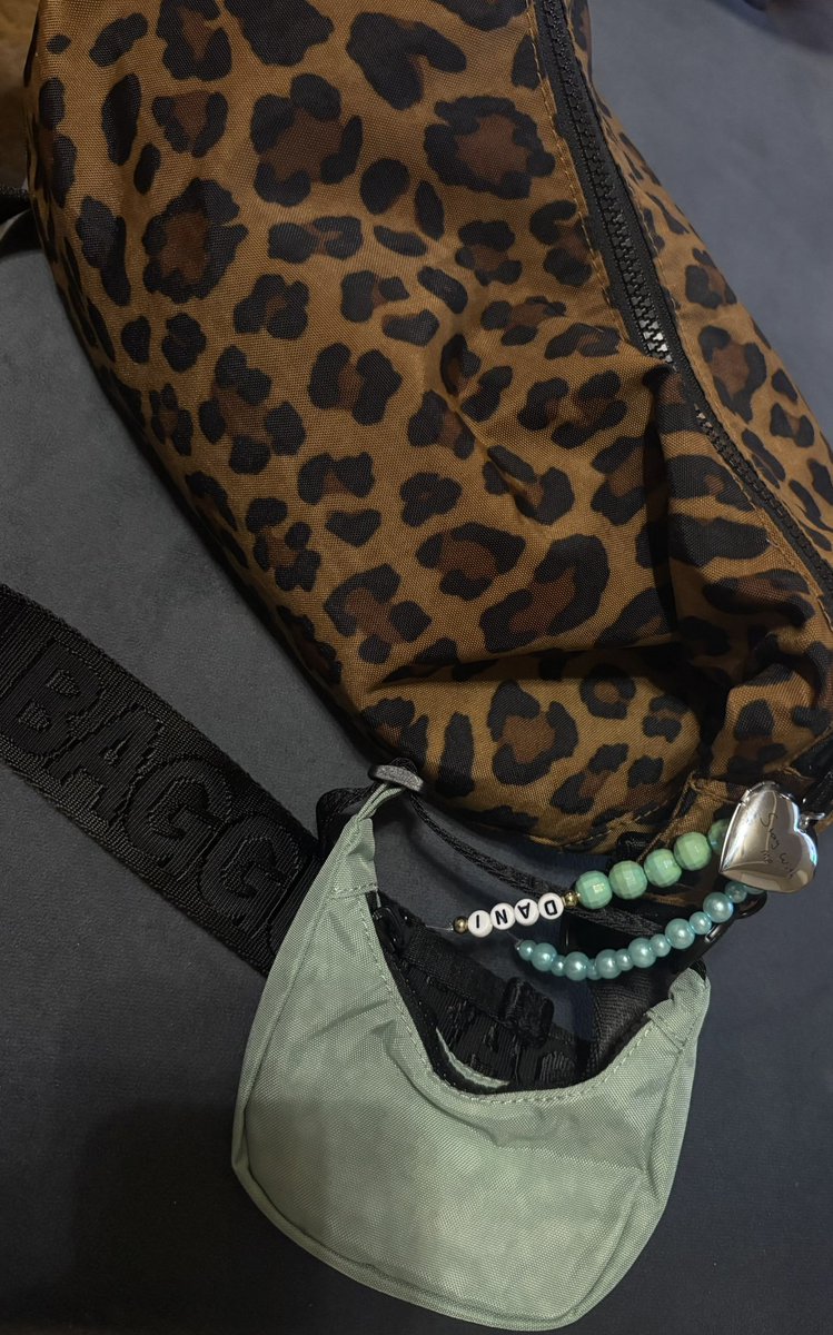 Daniela 🌊 tweet media