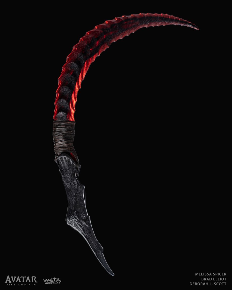 A hero to her people. A bringer of death and destruction.

The costumes for Oona Chaplin’s Varang, the leader of the Mangkawn clan in James Cameron’s #AvatarFireandAsh, are a story of pain and survival, of a merciless leader and ruthless sorceress.