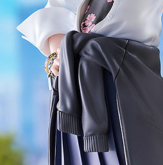 勃起してるフィギュアかと思っちゃった༼  ◔౪◔  ༽ 