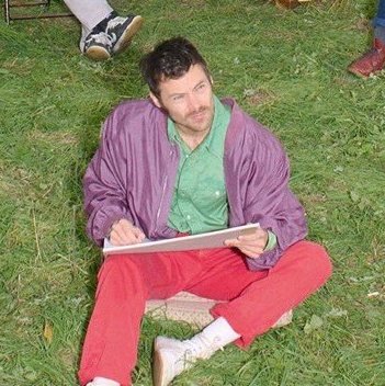 hstcharts's tweet image. .@NME gives a 80/100 to “Aperture”:

“Harry Styles takes things slow and steady on new single ‘Aperture’. The pop star’s first new music in four years asks for patience, but offers a worthwhile reward – a house-y, dancefloor-ready track that takes him in exciting new directions”.