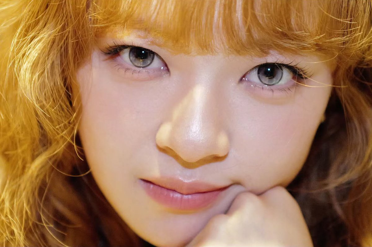 godmitzu's tweet image. DOLL FACE