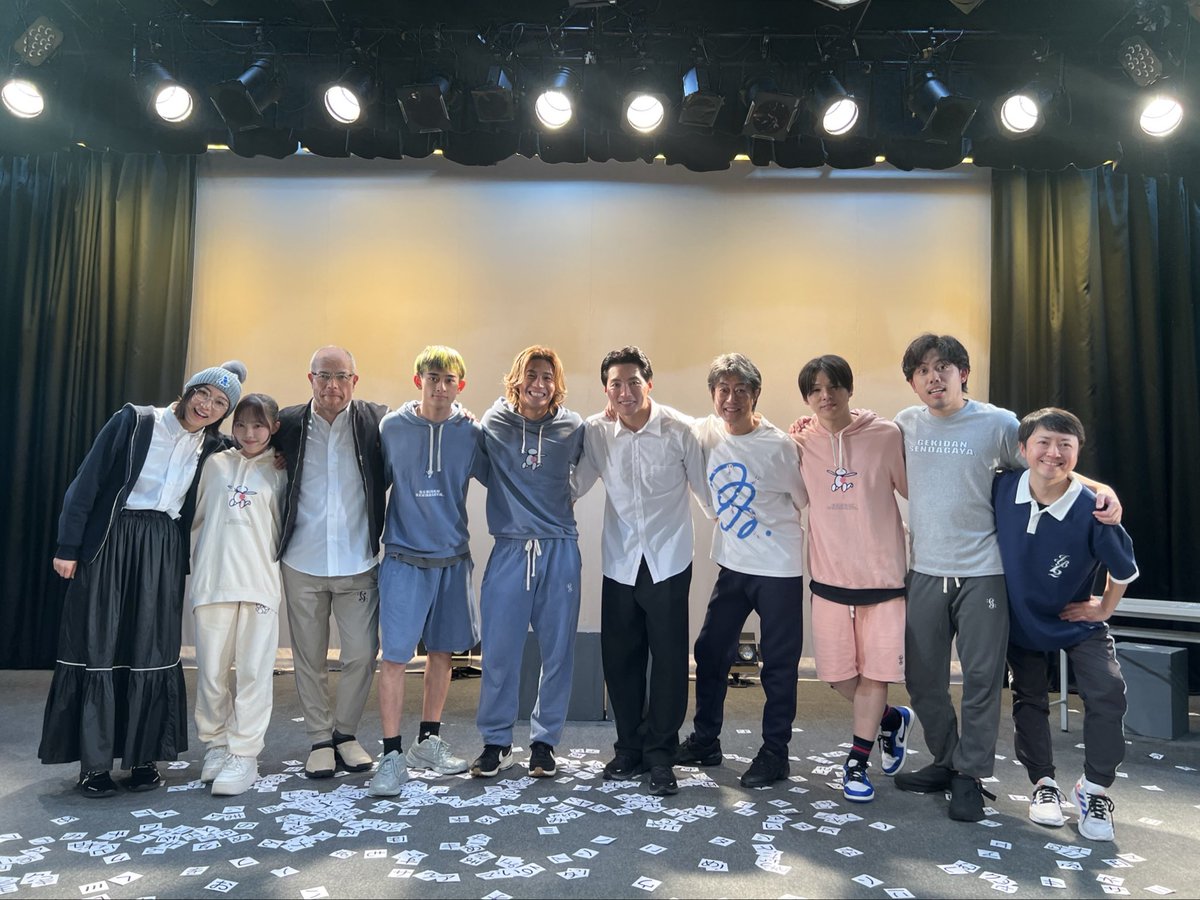 STAND FOR ARTISTS tweet media