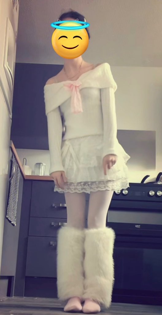 _dollset's tweet image. bmi 17/18 -&amp;gt; bmi 15