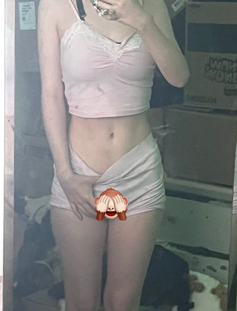 _dollset's tweet image. bmi 17/18 -&amp;gt; bmi 15